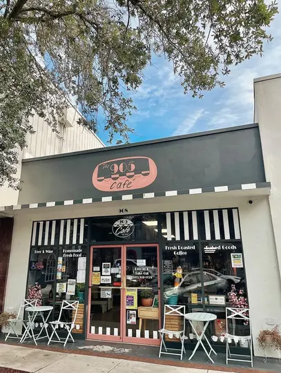 905 Cafe Melbourne streetview